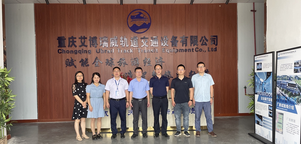 epIC_1686649812220024793.jpg 3.jpg